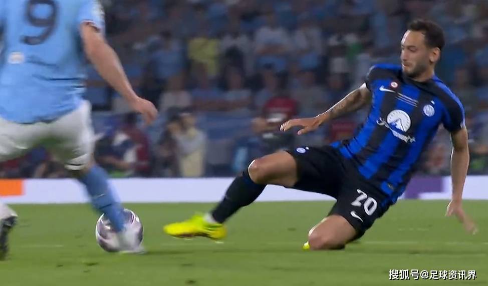 关于佛罗伦萨客场战胜切沃，重回胜利之路的信息