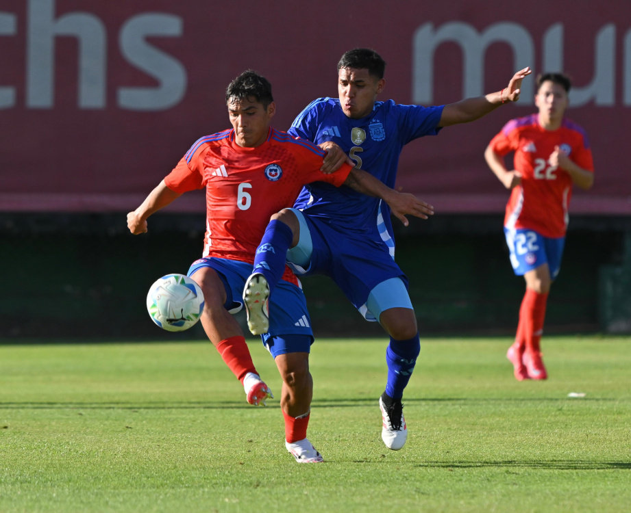 包含阿根廷国家队备战智利热身,继续领跑南美的词条 包含阿根廷国家队备战智利热身,继续领跑南美的词条