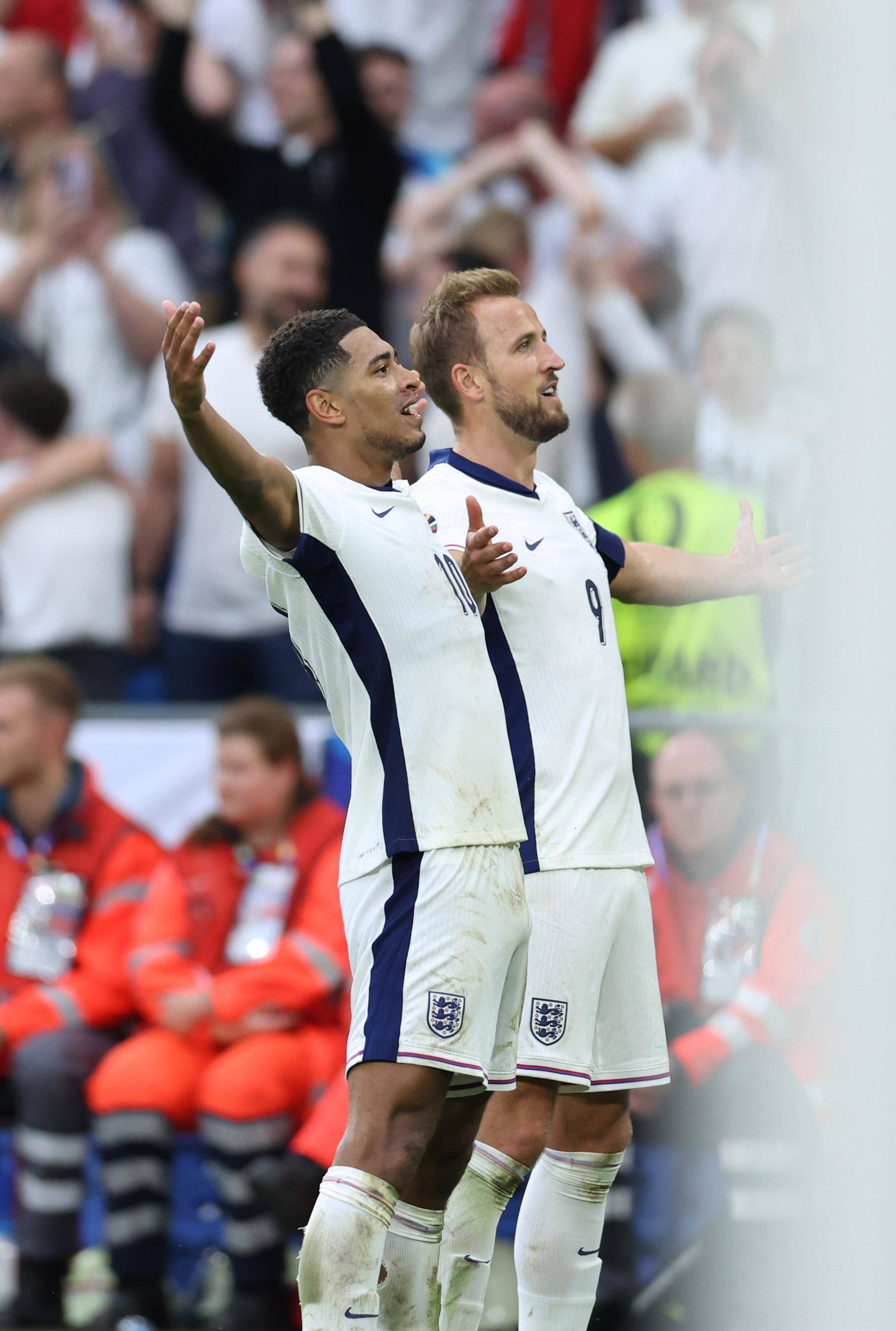 英格兰胜利击败荷兰——欧洲预赛激烈角逐开启的简单介绍 英格兰胜利击败荷兰——欧洲预赛激烈角逐开启的简单介绍