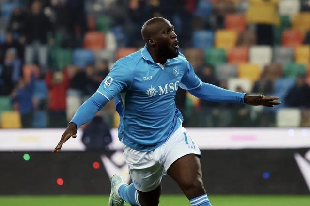 那不勒斯进攻火力强，轻松战胜对手的简单介绍