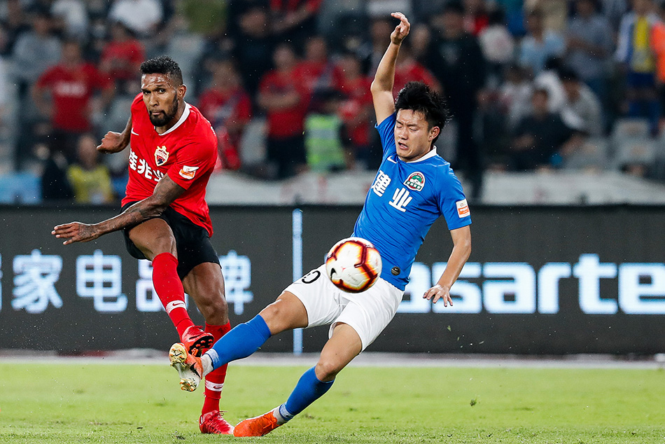 引援谣言卷土重来,球队目前没有动静 引援谣言卷土重来,球队目前没有动静