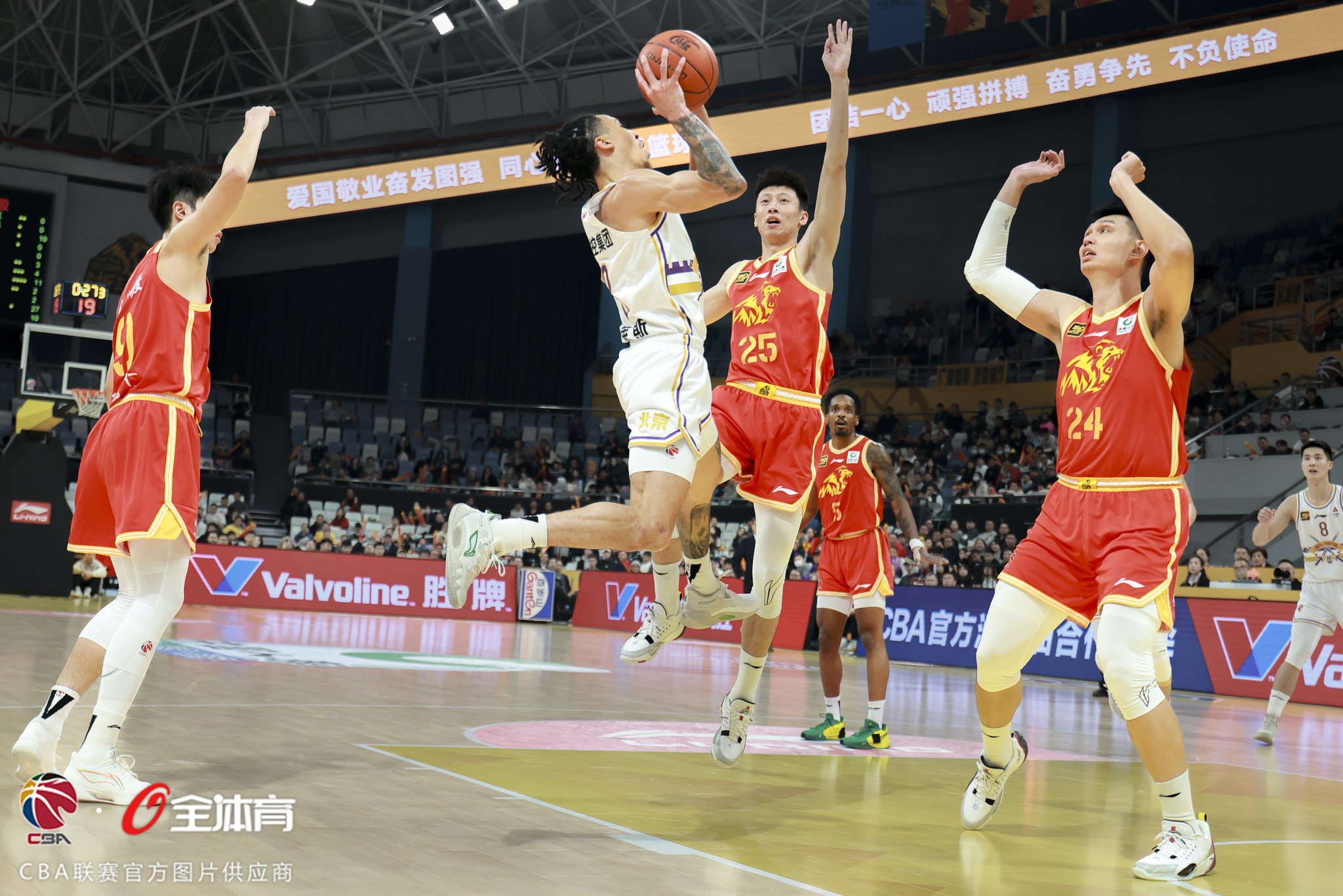 队员比赛实现重要突破,实力增强 队员比赛实现重要突破,实力增强