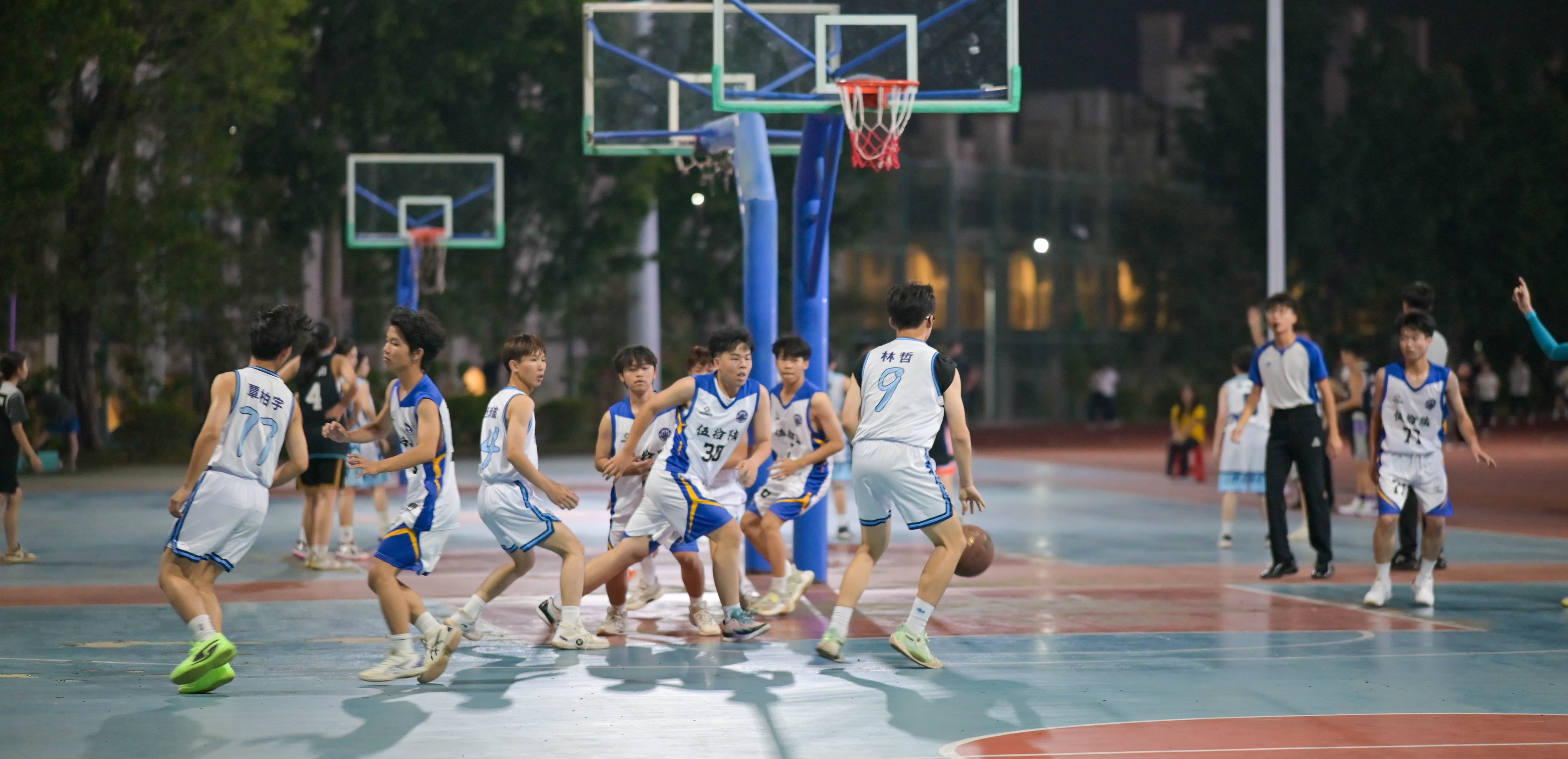 篮球学校选拔赛收官，优秀球员脱颖而出的简单介绍