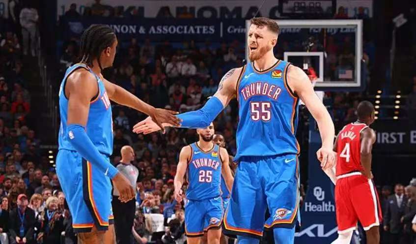 关于凯尔特人三连胜擒东部扛起成功基石的信息