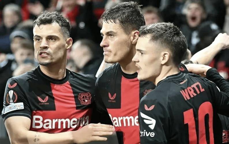 包含沃尔夫斯堡客场不敌不莱梅，遭遇连败的词条