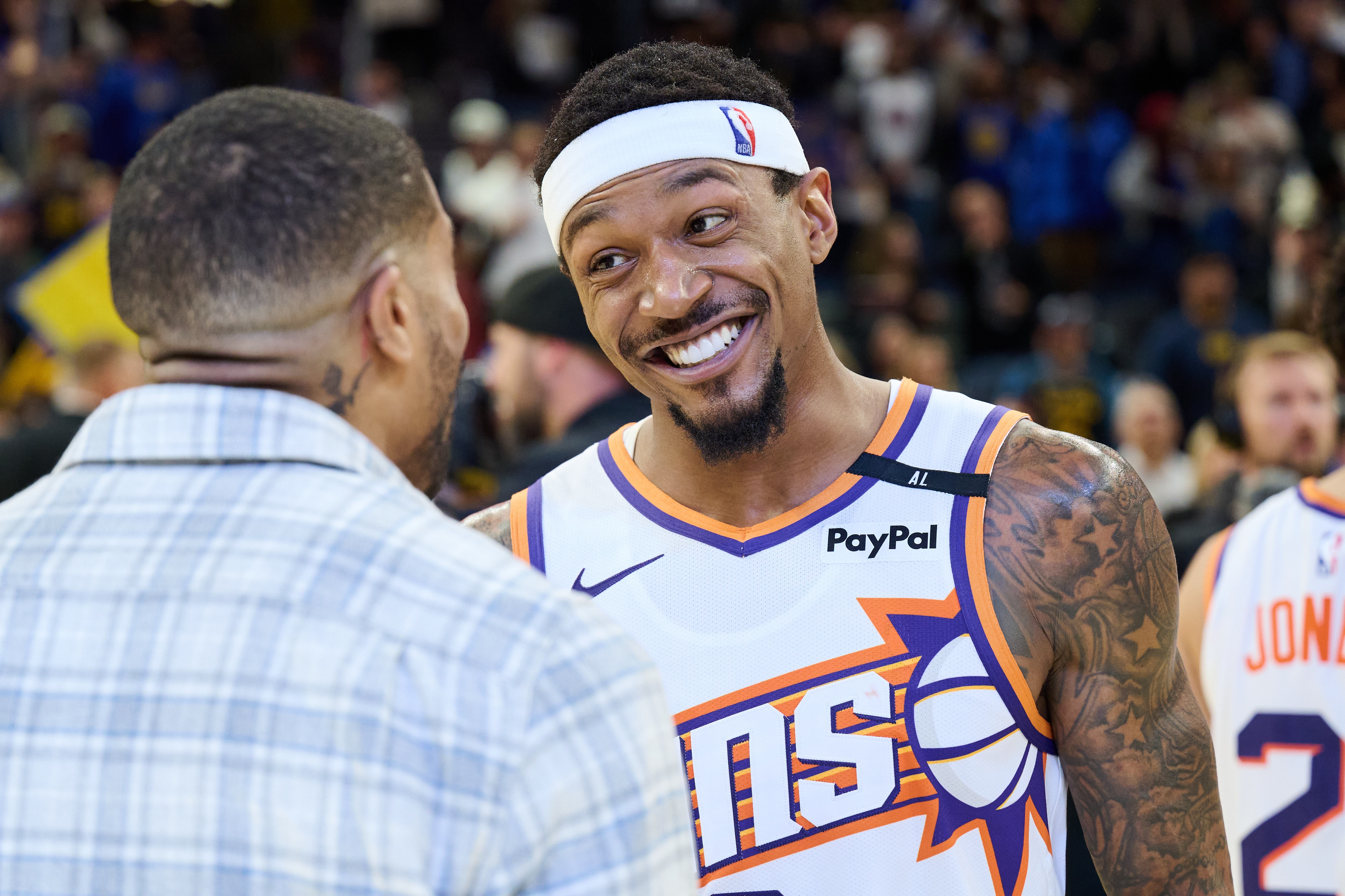 太阳队员表现强劲，助力球队取得连胜的简单介绍