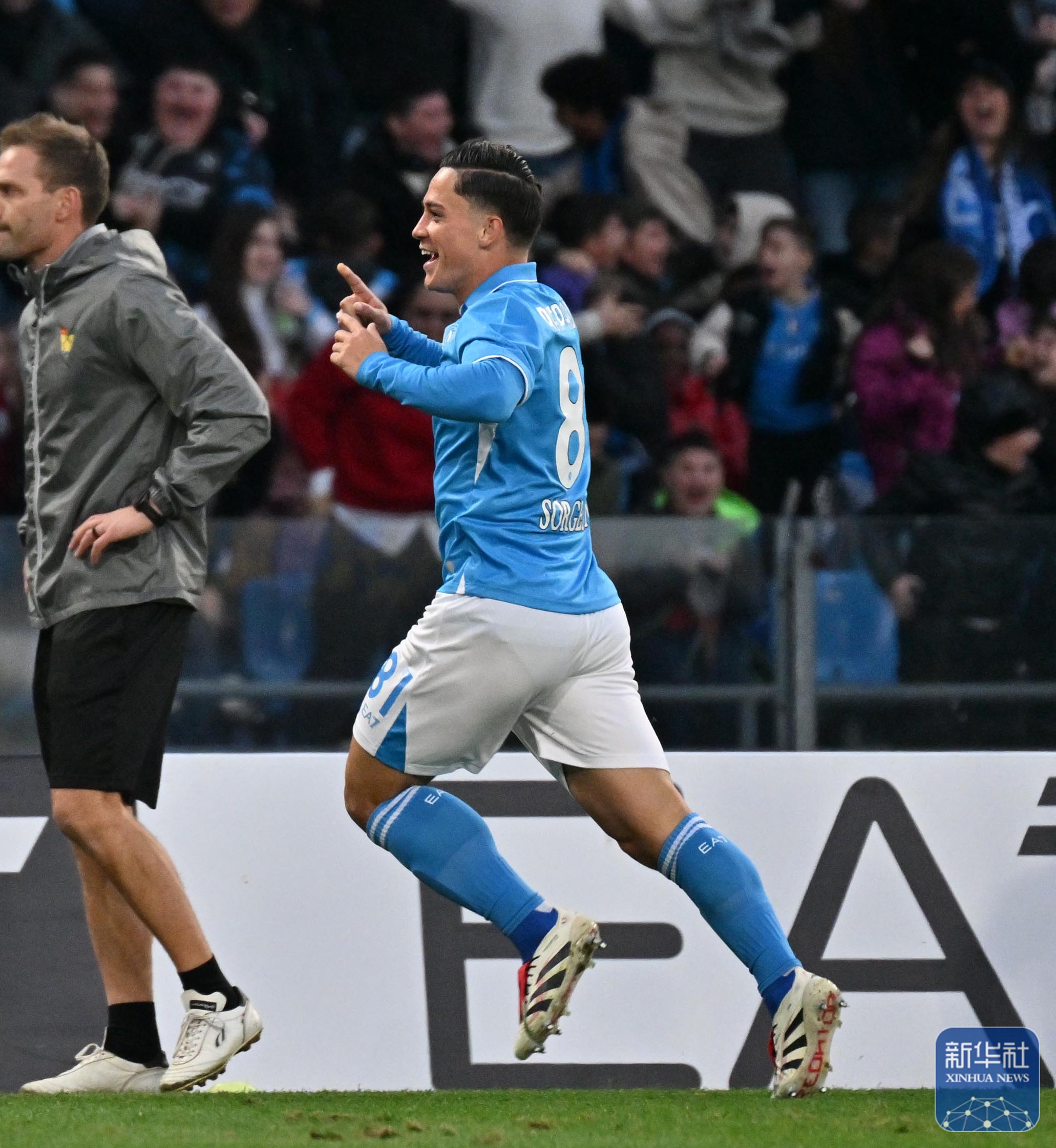 那不勒斯门将表现出色，连续数场比赛零封对手的简单介绍