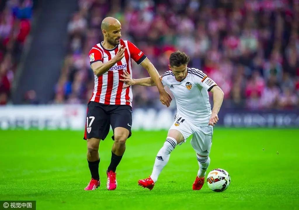 瓦伦西亚逆袭！佩莱格里诺率领球队反弹，主场逆转取胜