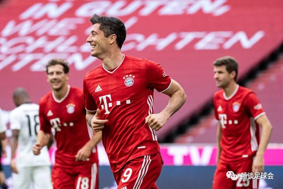 柏林赫塔新赛季壮志渐起，期待球队绽放光芒