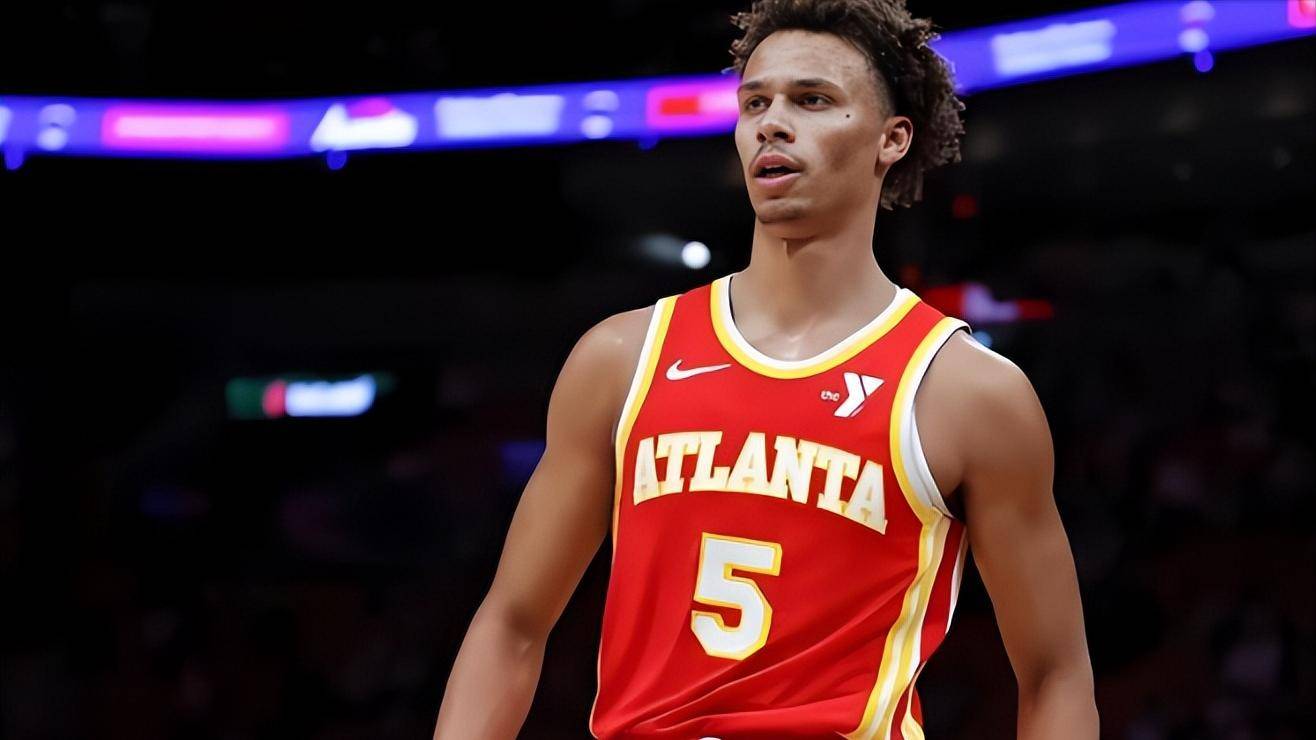 老鹰灭雄鹿堪称逆袭之王，跑轰风格得幸