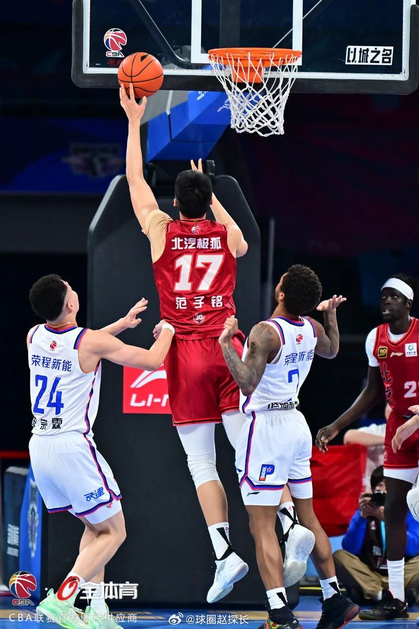 北京首钢稳胜，赢得赛季第四场胜利