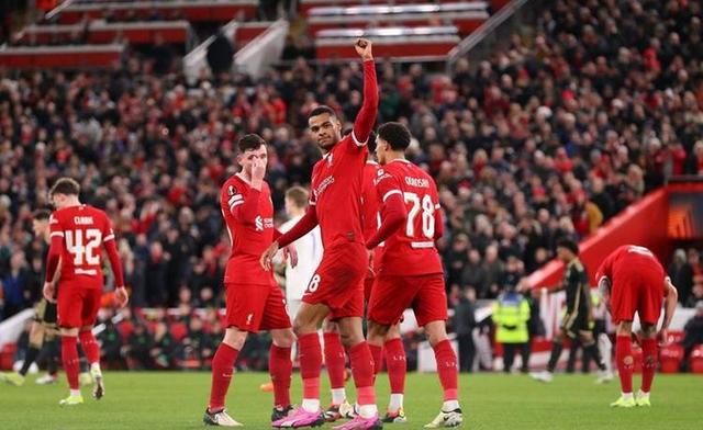 爱游戏体育-利物浦挑战巴黎，红军欧冠之旅