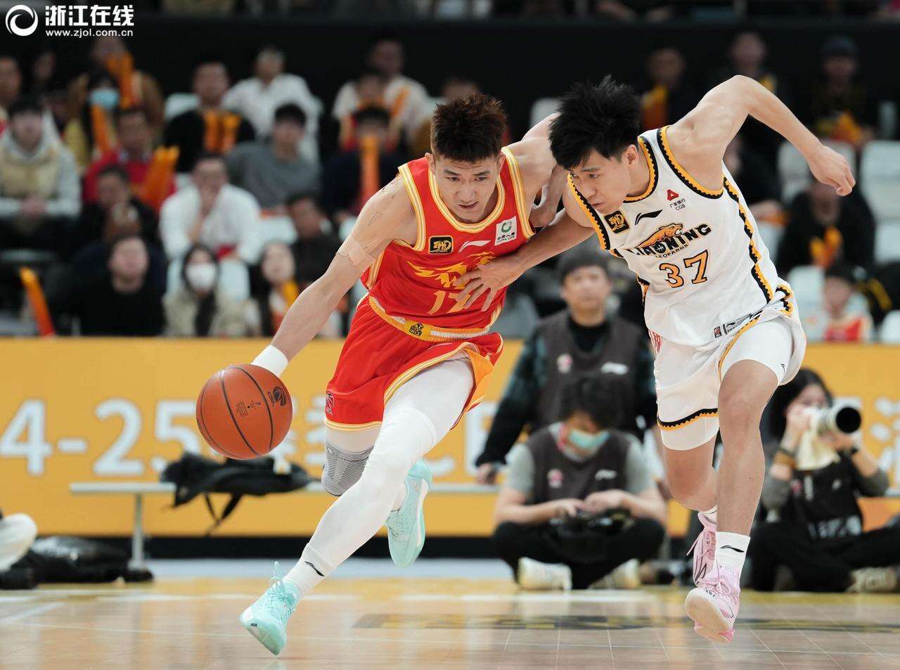 吉林队主场击败福建，取得两连胜