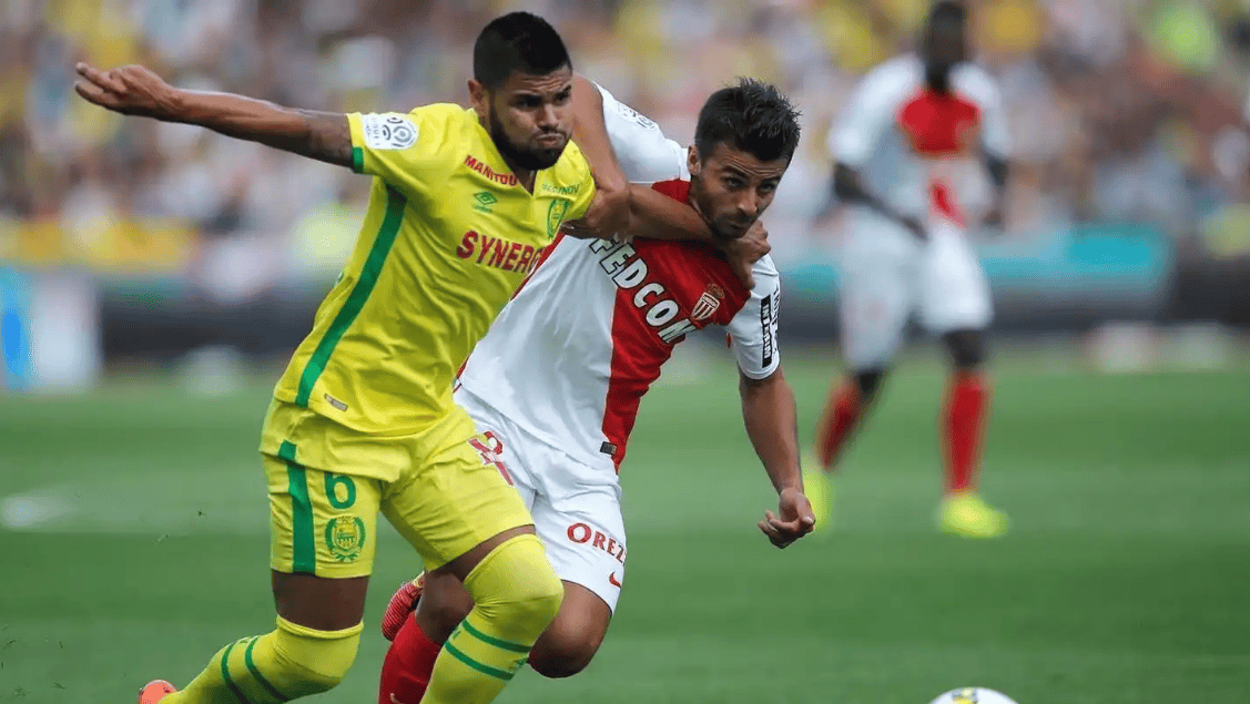 里尔在与波尔多的比赛中获胜