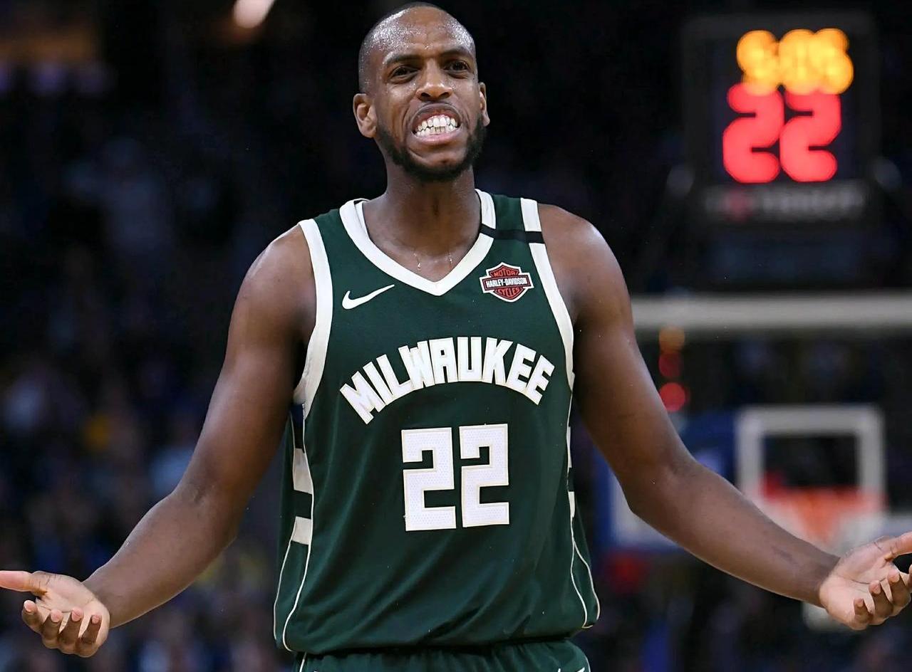 雄鹿再次取得胜利，安东尼达库诺波切西奇狂砍失误