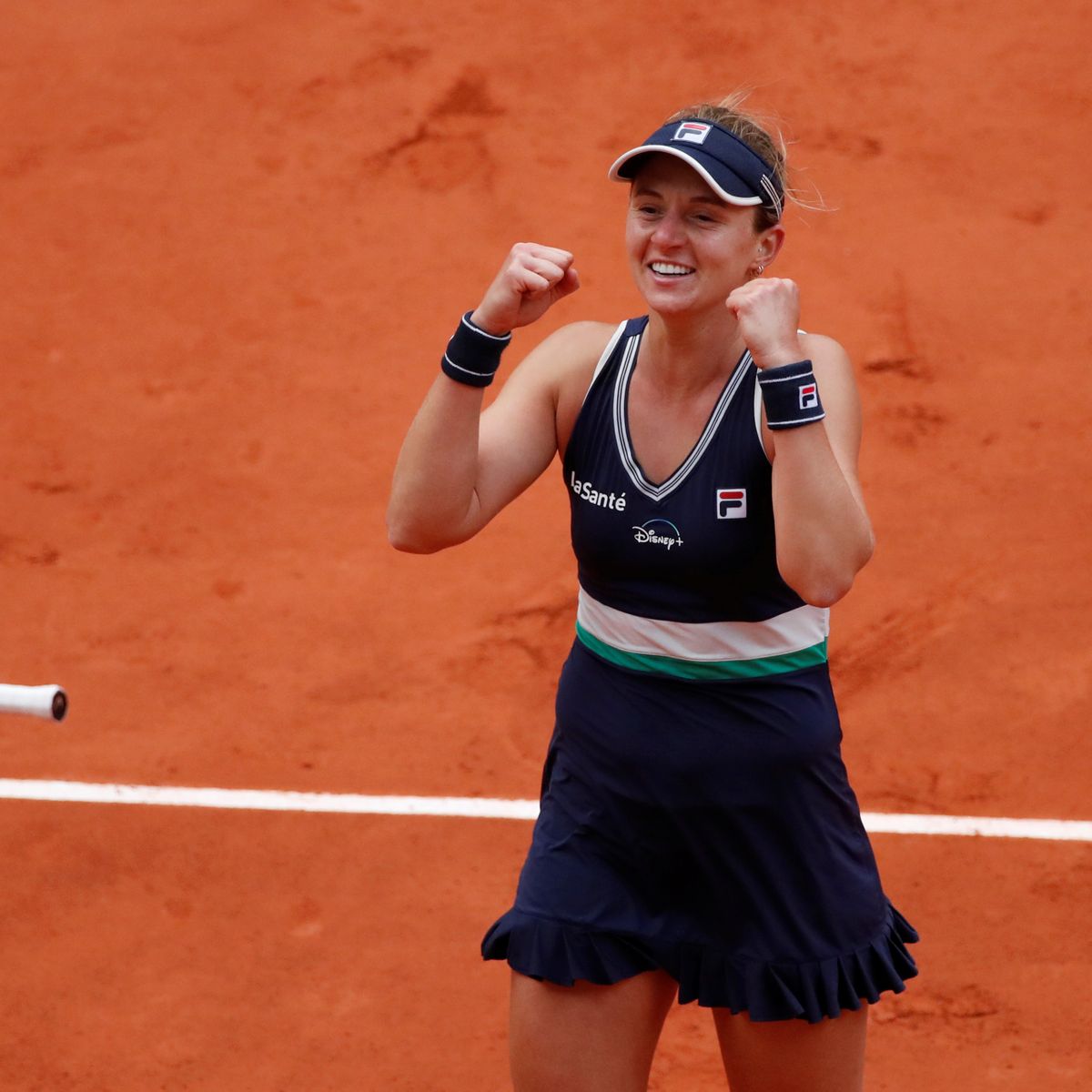 西亚运动员多金斩获，实力备受瞩目的简单介绍