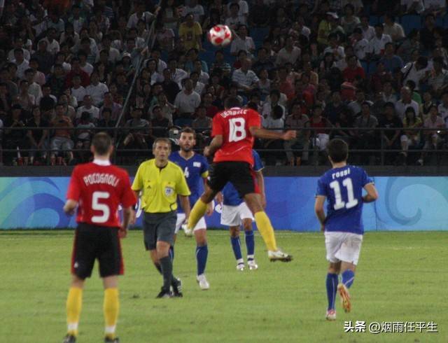 勒沃库森战平汉堡，双方同分，难分高下