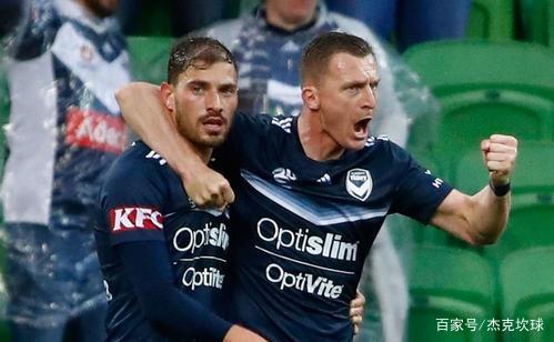 正选球员连续砍分，球队客场取胜