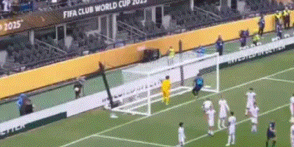 沃尔夫斯堡成功逆转，力挽狂澜