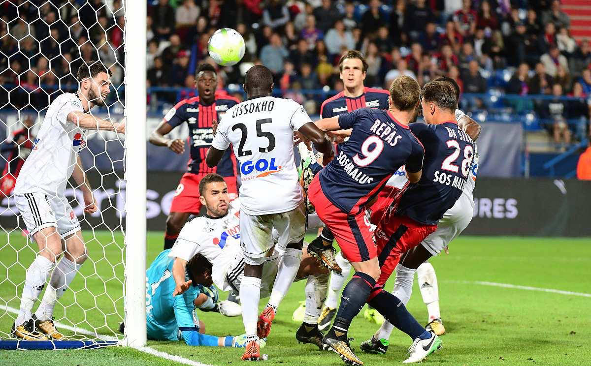 都灵客场不敌帕尔马，遭遇两连败