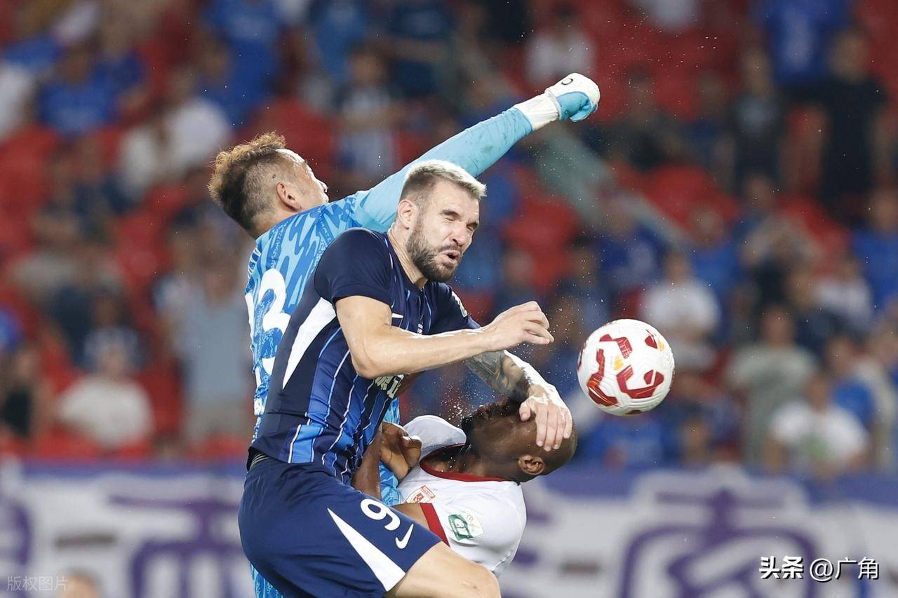 克罗托内客场大胜切沃，起步追赶保级希望的简单介绍