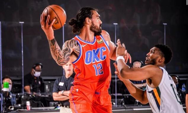 爵士淘汰魔术喜获四连胜稳居第三的简单介绍