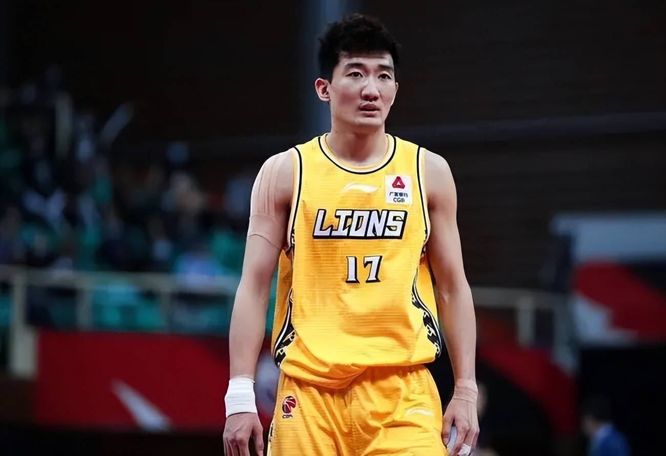 CBA赛场上球员技术不断提高，球队实力渐见雏形的简单介绍