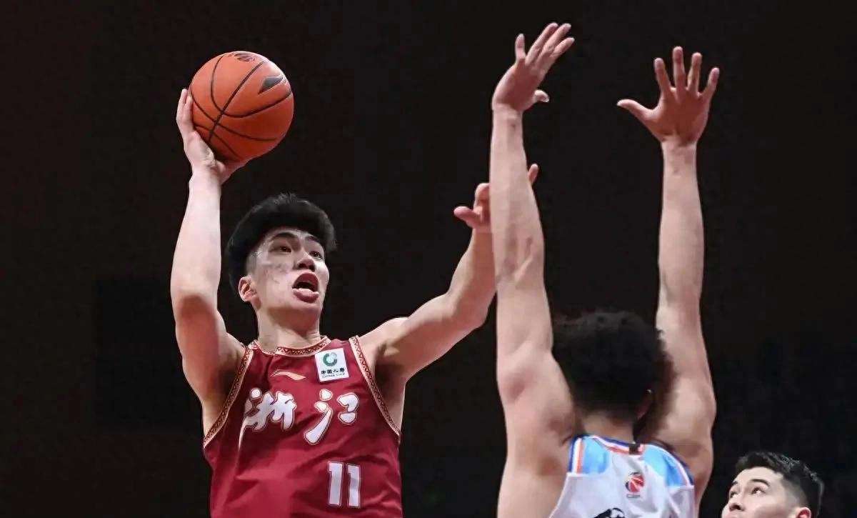 格雷扎队资深球员表现出色，或被看好在下场比赛中发挥关键作用的简单介绍