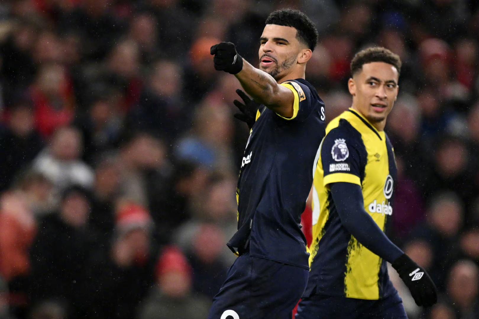 曼联迎战伯恩茅斯，冲击胜利的关键战役！