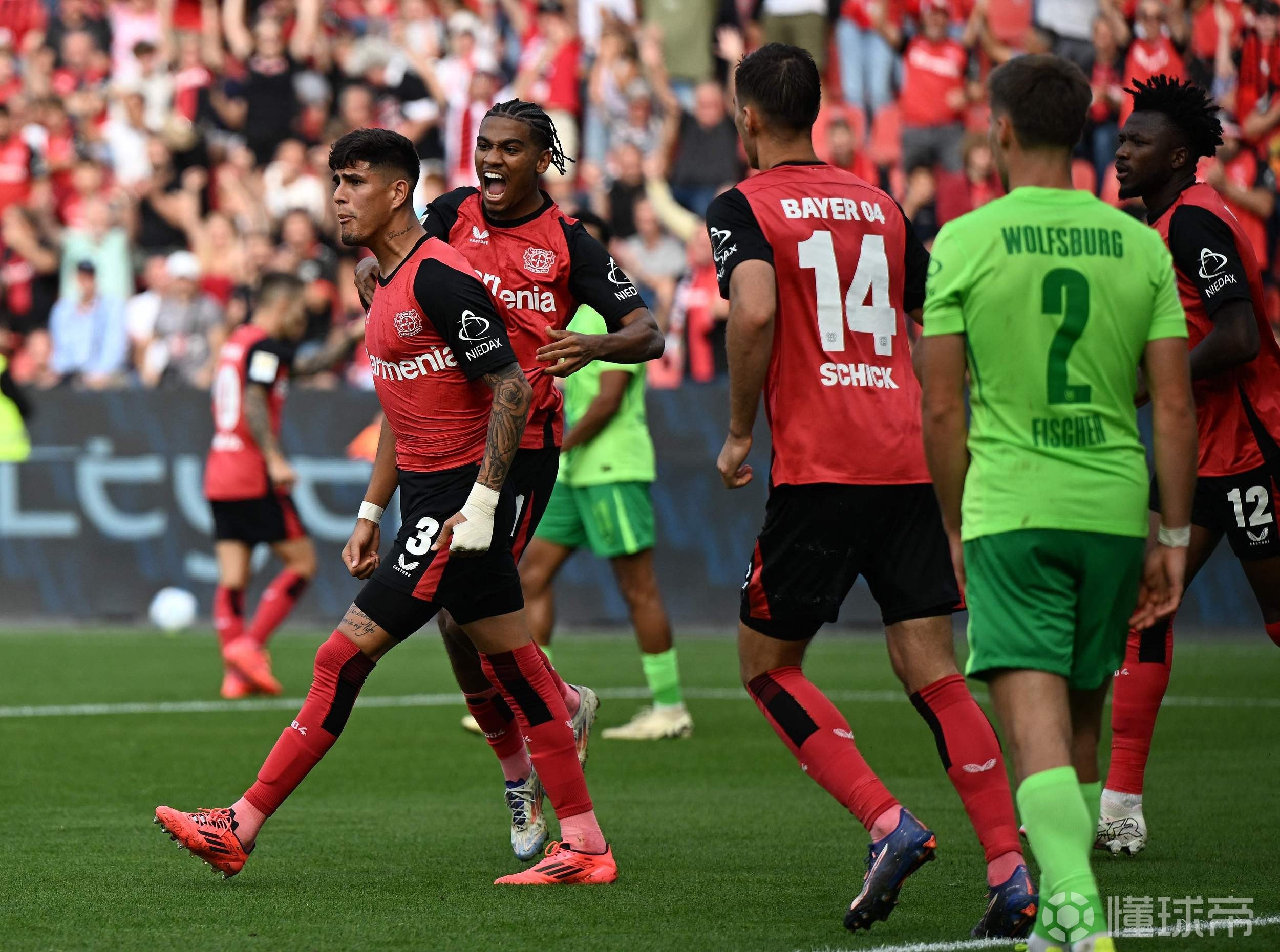 勒沃库森客场挫败对手，德甲争冠希望渐行渐远