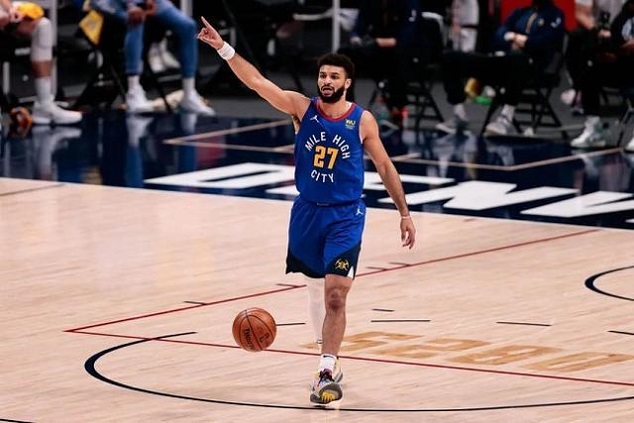 猛龙胜独行侠，西亚卡姆关键时刻稳定发挥的简单介绍