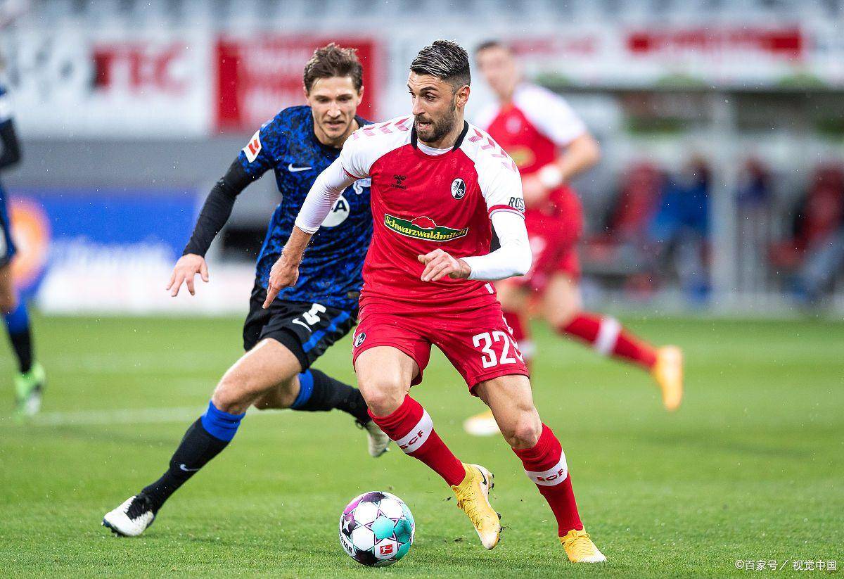 包含南特足球俱乐部主教练调整战术，球队开启连胜模式的词条