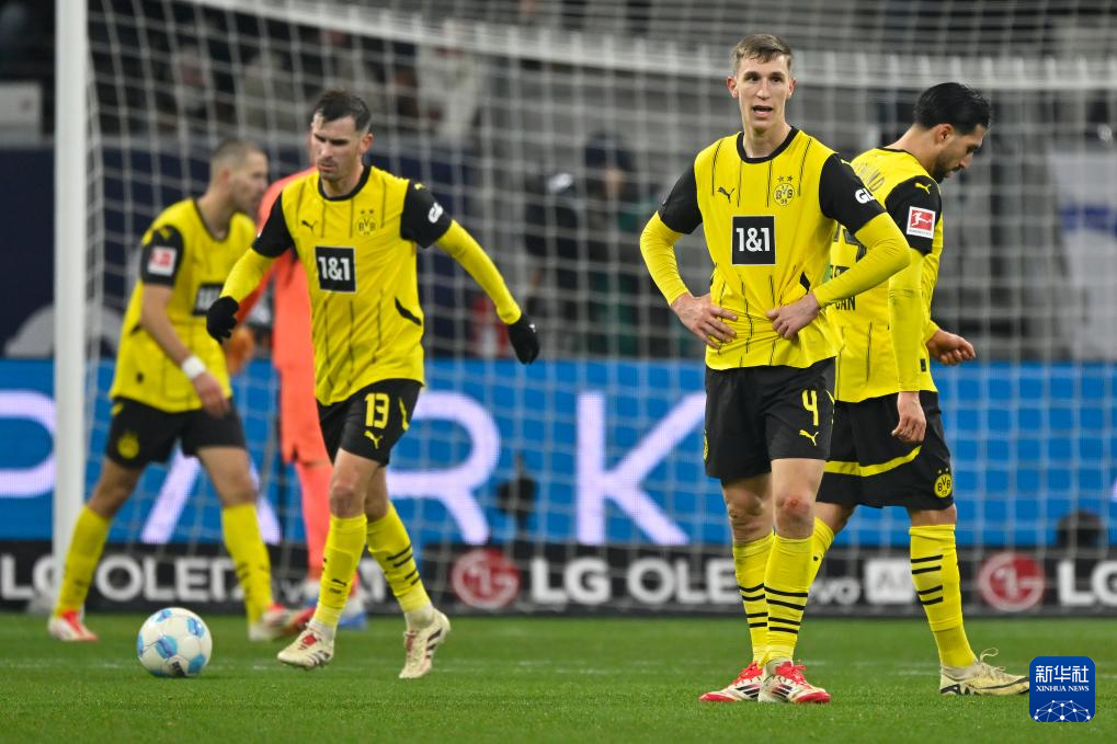 关于法兰克福足球俱乐部在比赛中展现实力获胜的信息