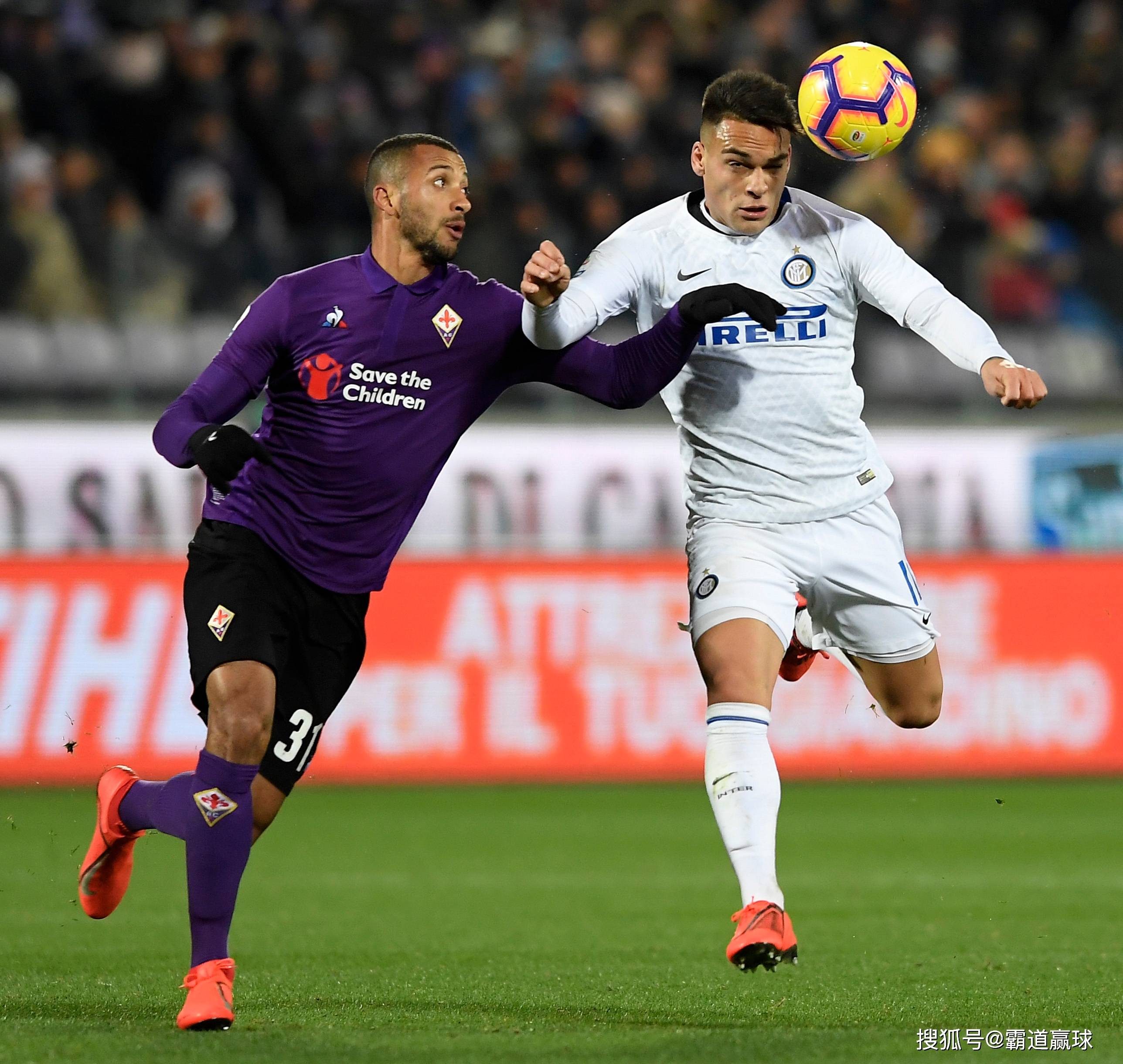 国米客场大捷佛罗伦萨，保持领先优势