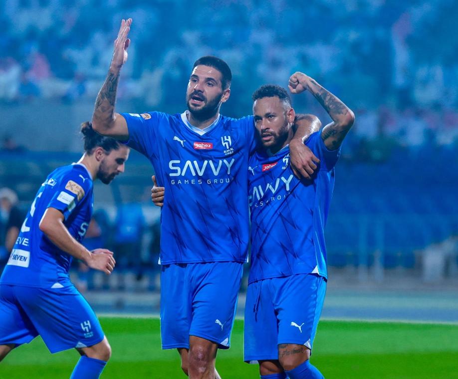 关于格拉纳达宣布解约外援，缩减开支的信息