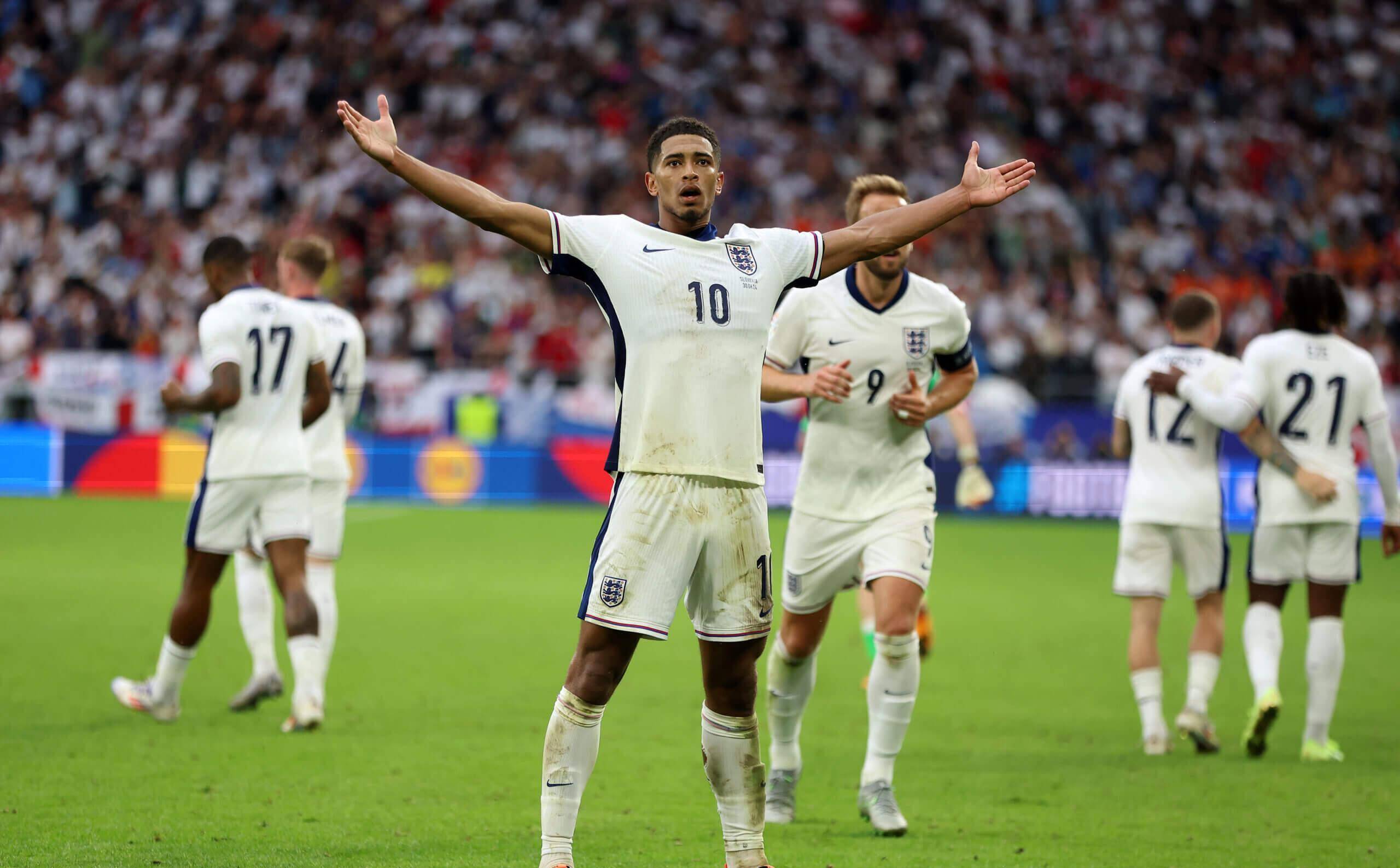 英格兰队击败对手，取得胜利