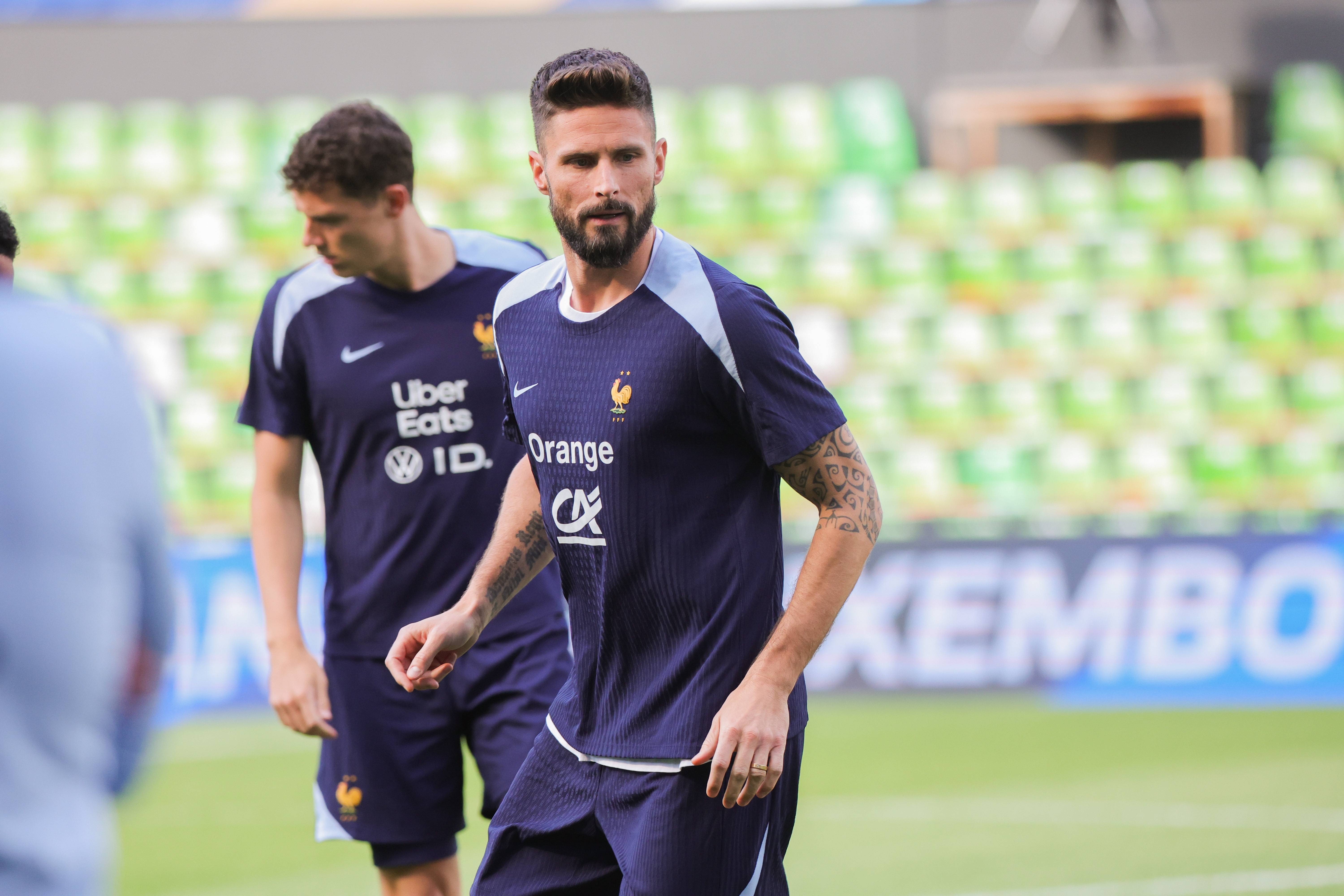 法国队在欧洲杯16强中晋级