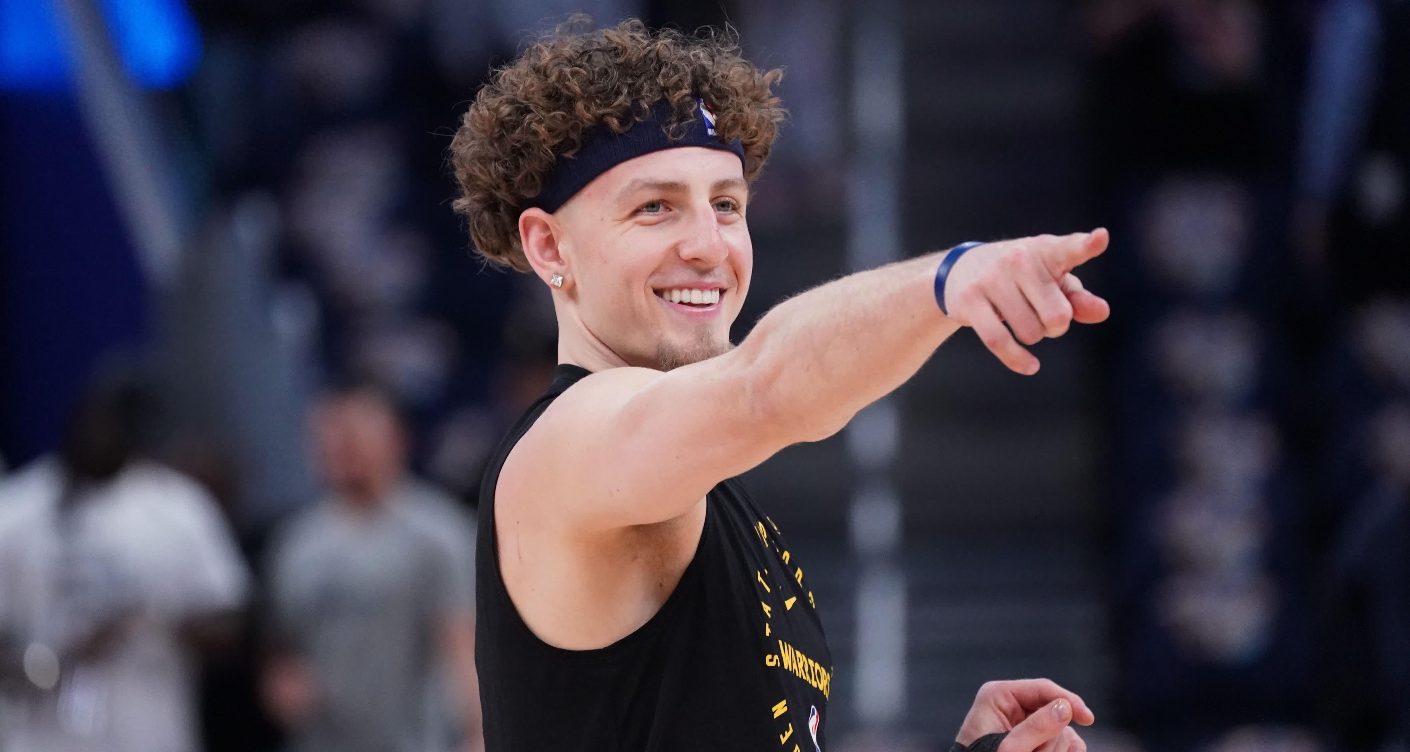 勇士主场爆冷不敌火箭，结束四连胜的简单介绍