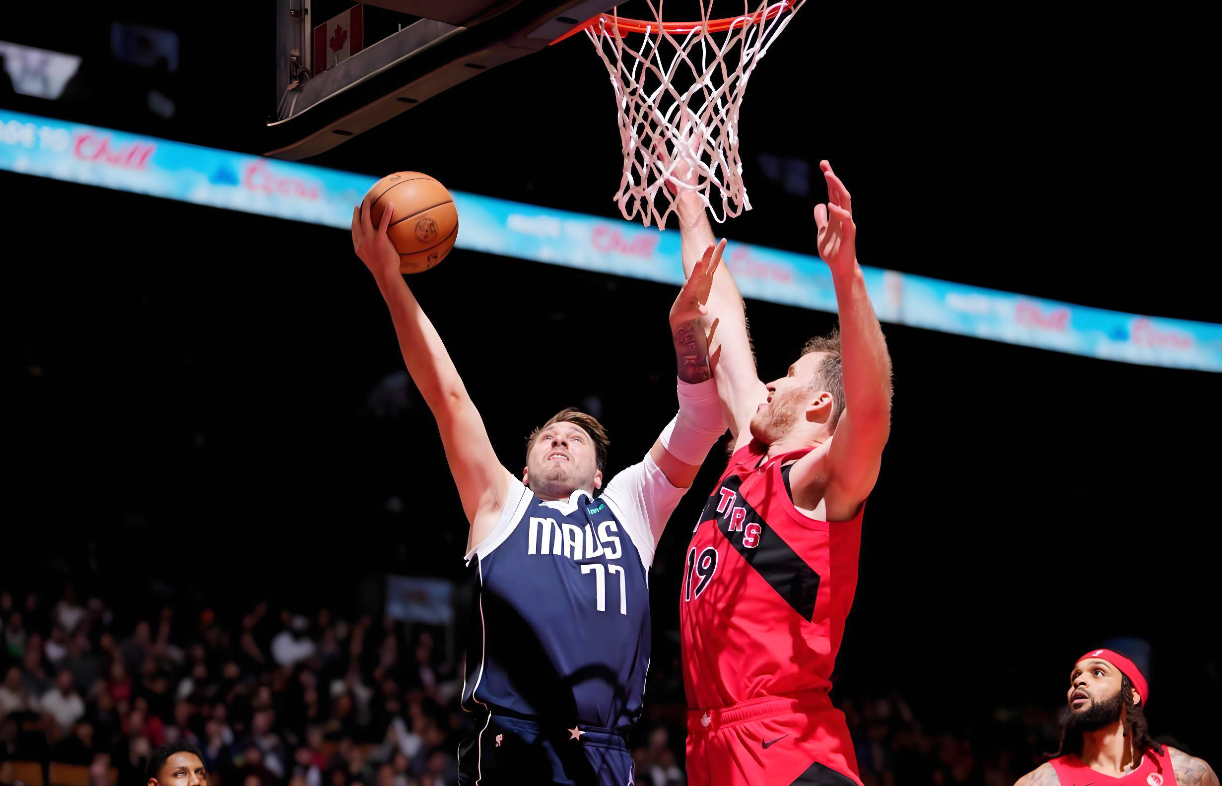 猛龙主场遭遇惨败卡特-威廉姆斯砍下全场最高分