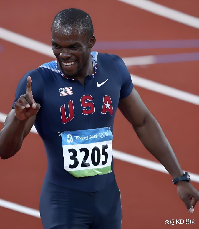 拉脱维亚田径选手夺得链球金牌，实力超群