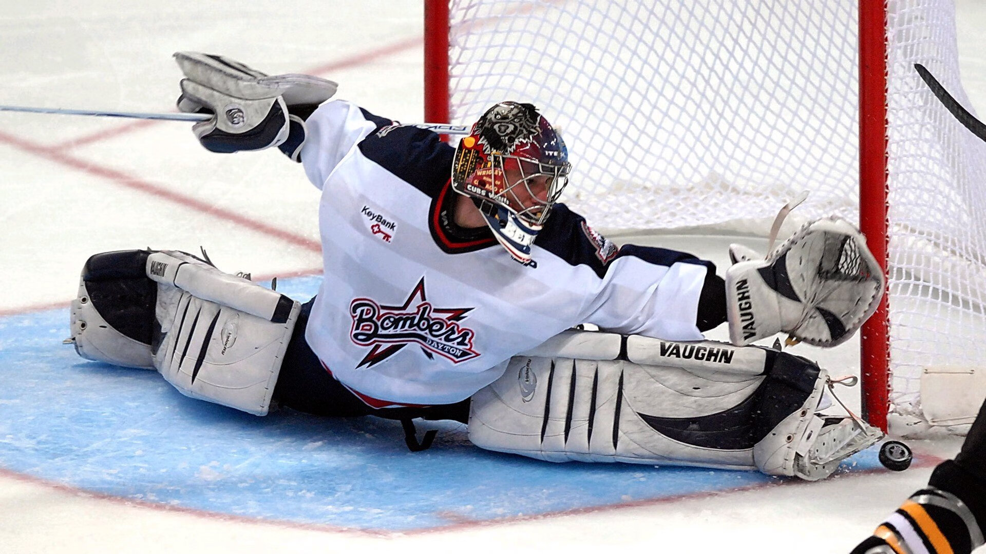 铁蹄踏破绿岛神话,卢卡库化身终结者